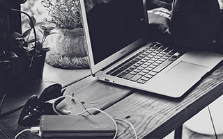 《鲨鱼侠》复兴：这部终极《忍者神龟》山寨剧值得再次回归